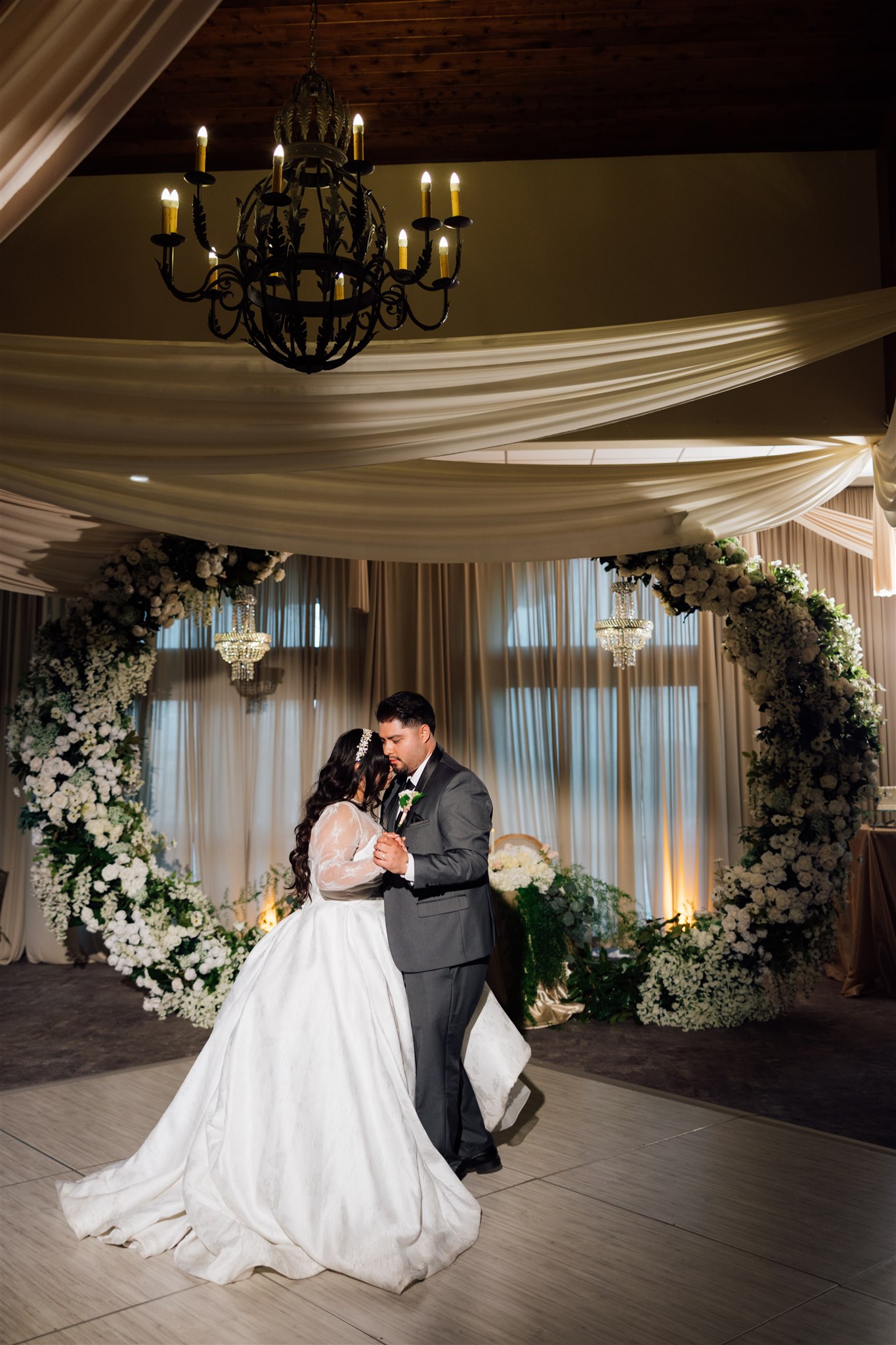 Brenda & Luis wedding — highlights, photo 33
